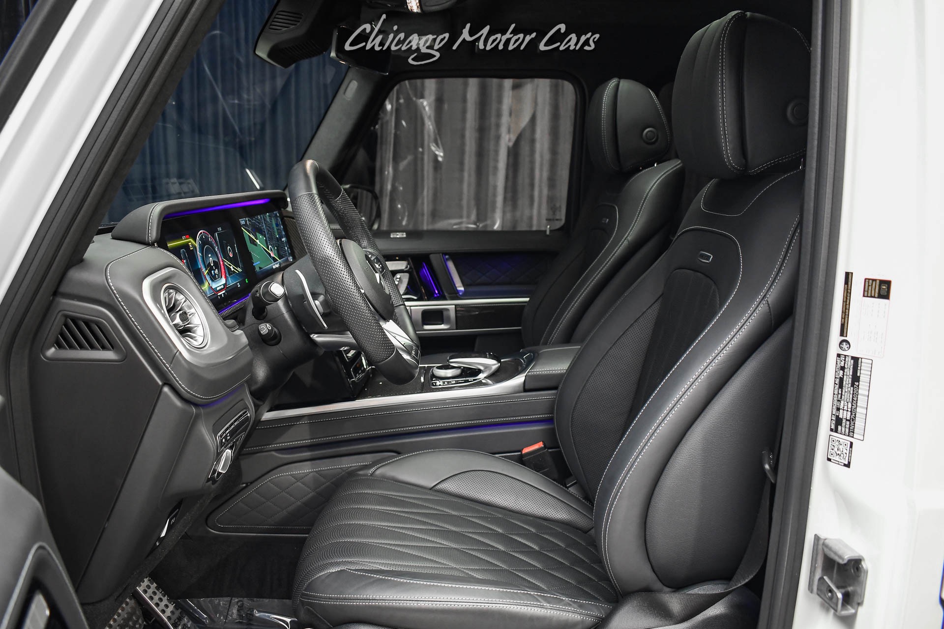 2022 Mercedes AMG G63 - G Manufaktur Mystic Blue - Walkaround & Interior